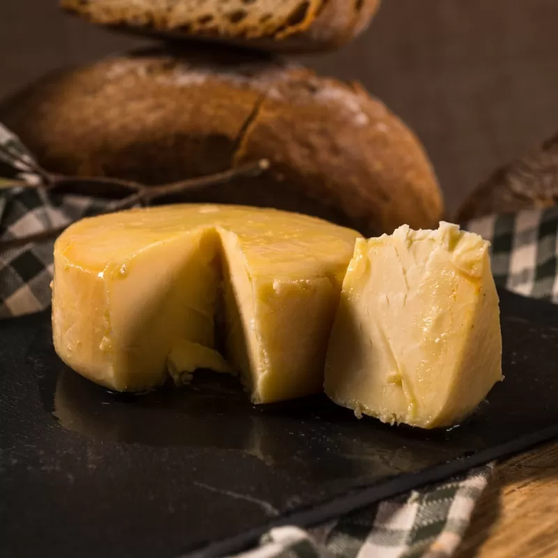 queso-torta-vidiago-en-aceite-oliva