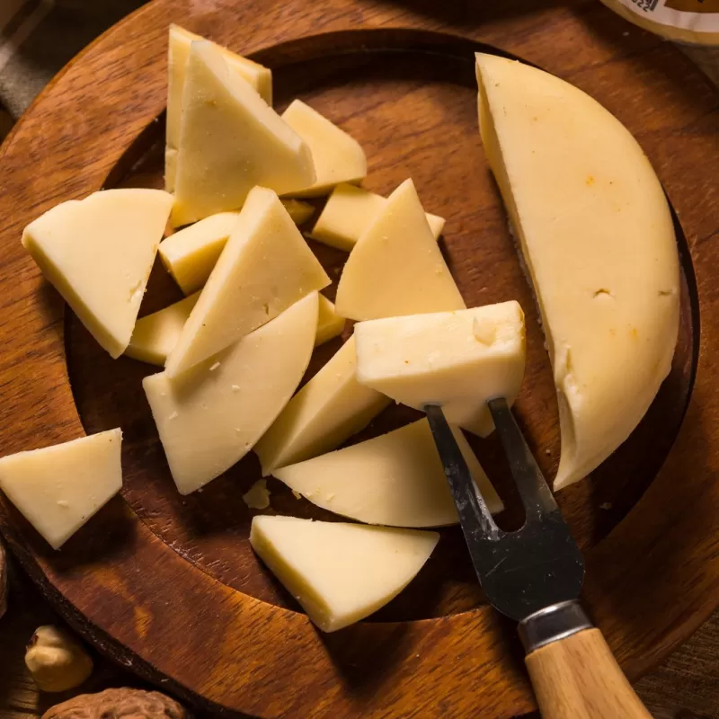 queso-semicurado-de-leche-cruda-de-vaca-y-cabra-taramundi-500-g (2)